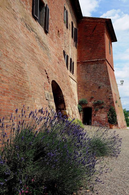 Agriturismo Castello Saltemnano بونكونفينتو المظهر الخارجي الصورة